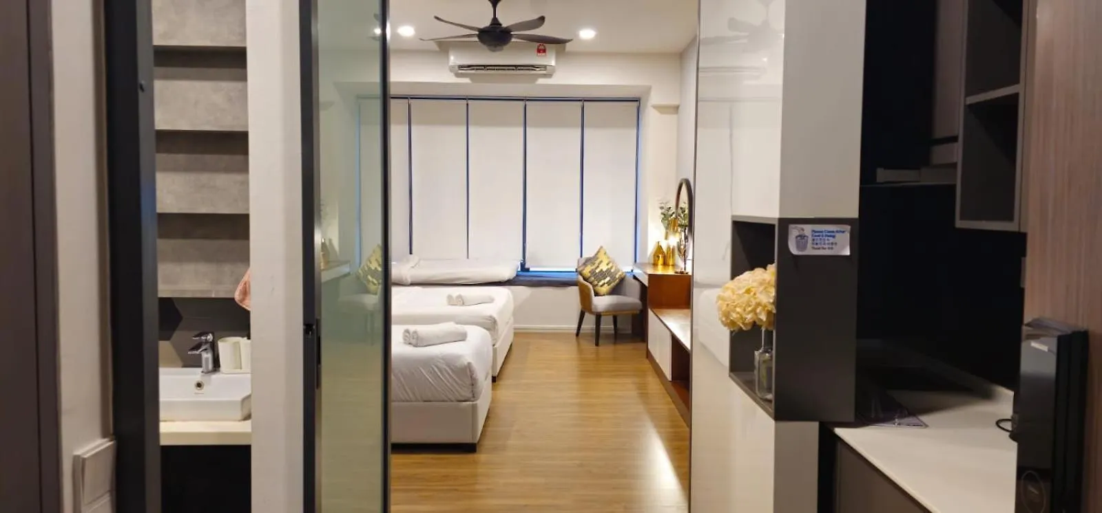 Luxurious Ceylonz Suite Near Bukit Bintang 4Pax Kuala Lumpur